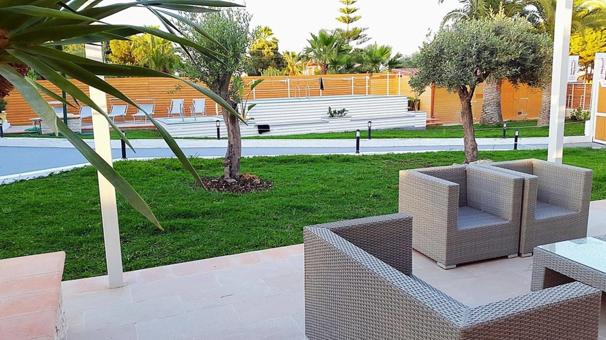 فونتاني بيانكي Villa Sunset B&B/Apartments المظهر الخارجي الصورة